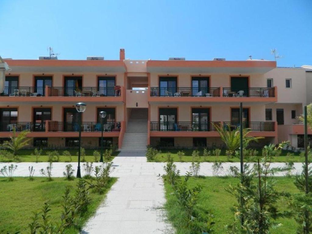 Stefania Sun Apartments Никити Экстерьер фото